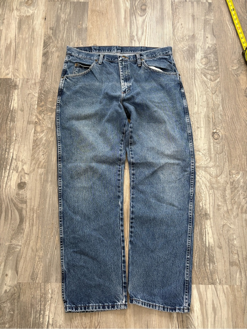 Wrangler Men's Relaxed Fit Denim Jeans - Medium Blue